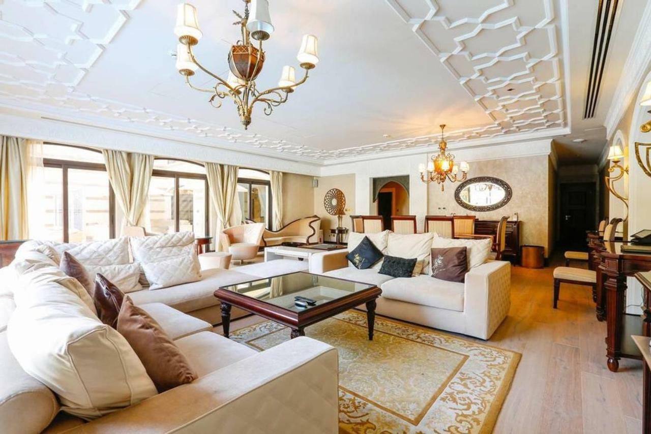 Zabeel Saray Royal Residences Lagoon Villa Dubaj Exteriér fotografie